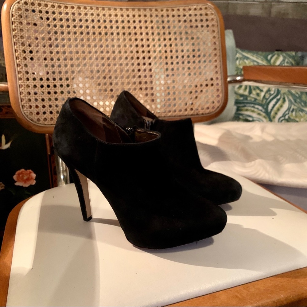Sam Edelman Suede Leather Heeled Ankle Booties sz7